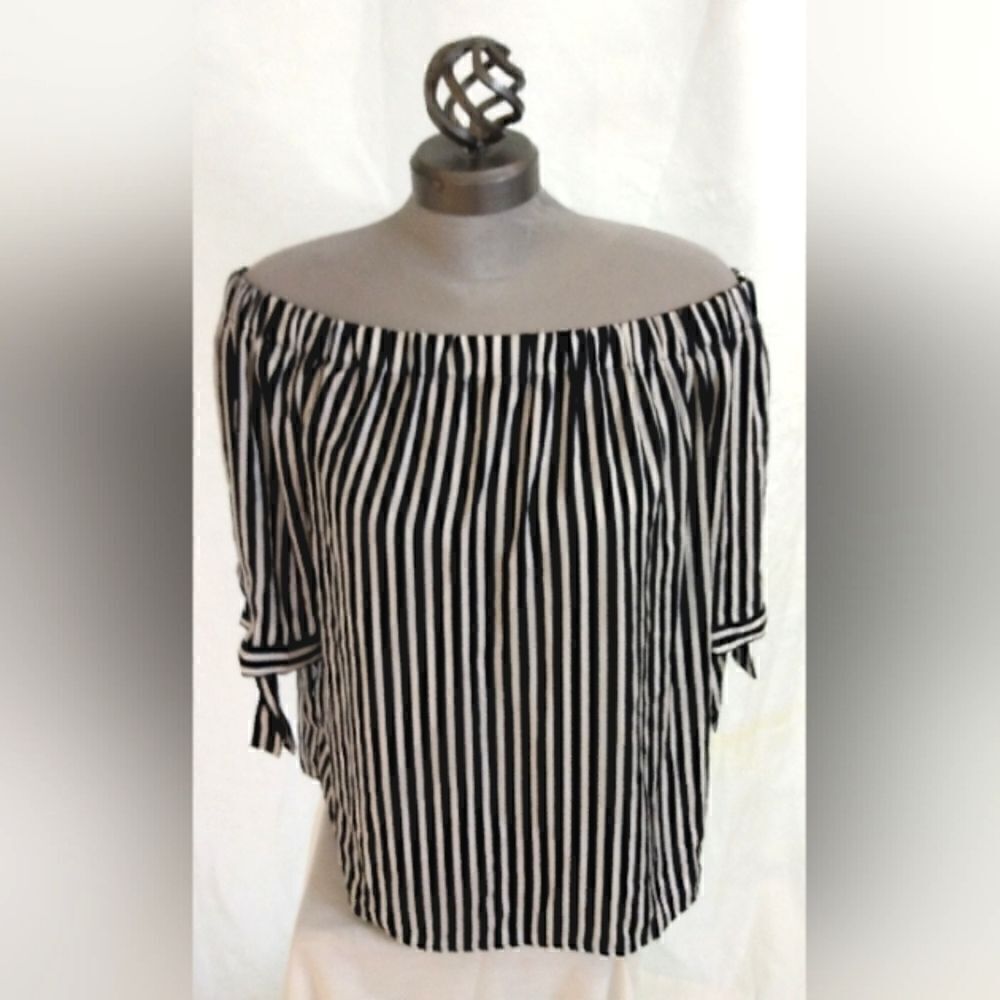 H&M Blouse Short Sleeve Top Black & White Stripes SZ 12 Bow Ties - Picture 2 of 9